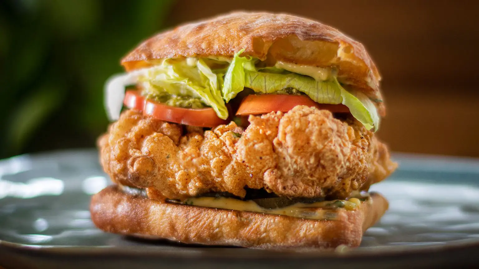 Italian Twisted Fried Chicken Burger: A Crispy, Juicy Delight with an Italian Flair