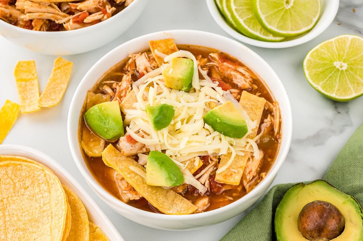 Slow Cooker Chicken Tortilla Soup: A Cozy, Flavorful Recipe for Busy Nights